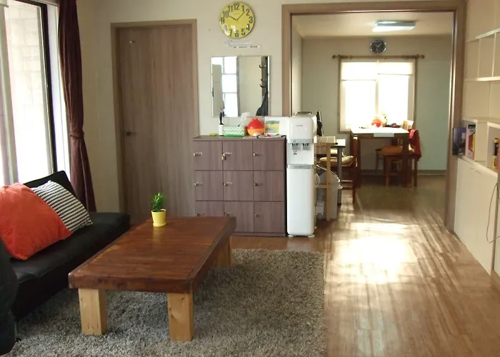Birdsnest Hongdae Foreigner Only Hostal Seúl