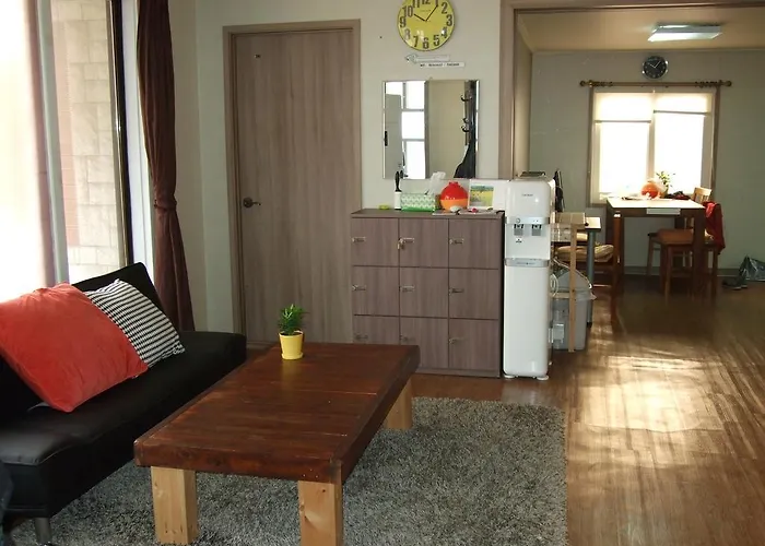 Hostal Birdsnest Hongdae Foreigner Only *