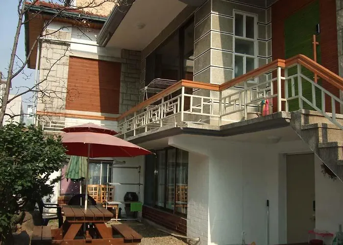Hostel Birdsnest Hongdae Foreigner Only Seoel